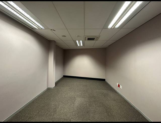 297M² OFFICE TO LET IN HIGHVELD